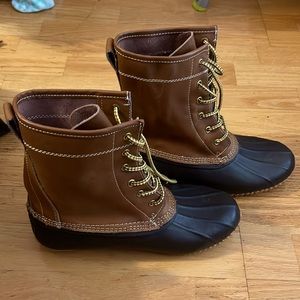 NWOT-American Eagle rain boots.